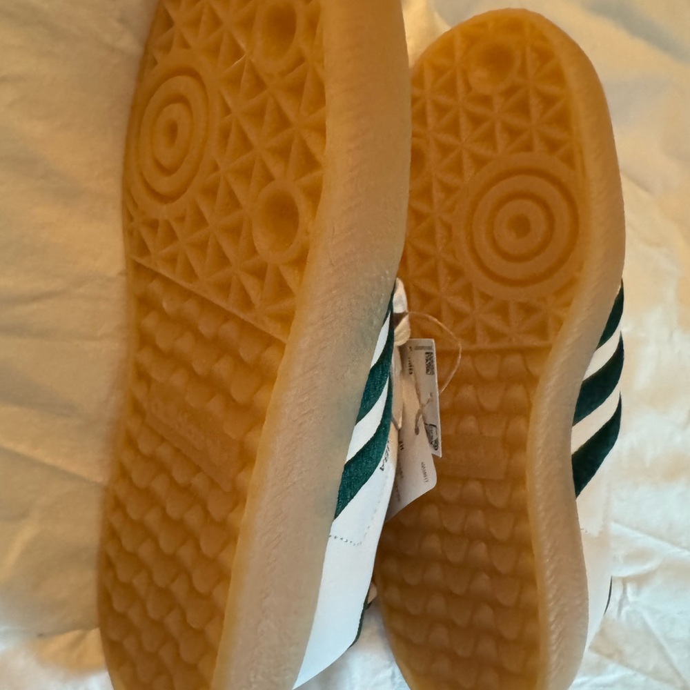 Adidas Women’s White and Green Sneakers - Picture 3 of 6
